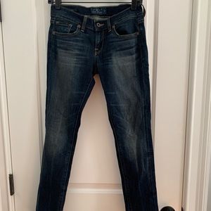 Lucky Brand - Charlie Skinny Jean (Size 0/25)